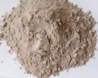 突泉引气剂特点 引气剂在混凝土中的应用 引气剂使用注意事项