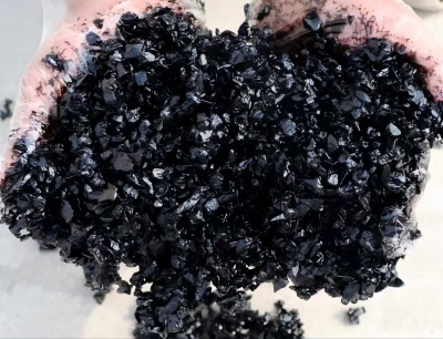 突泉沥青冷补料（沥青砂）的优势特点与施工流程解析