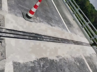 突泉伸缩缝更换后浇筑材料快速结构修补料速砼的产品特点及施工流程​